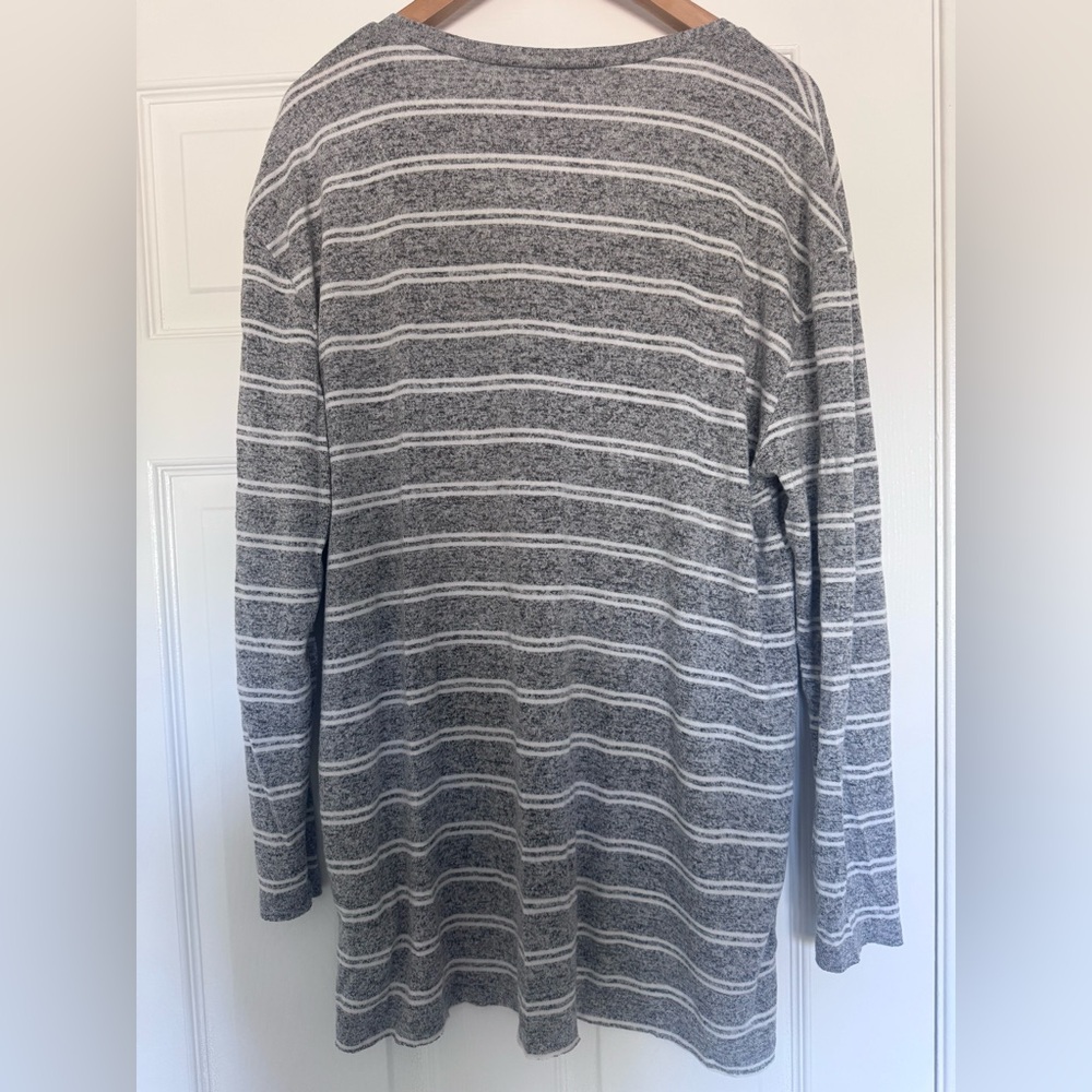 BP Women’s Sweater, Extra Long, Vneck, Women’s Large, Gray & White Stripes, BP - Picture 5 of 9